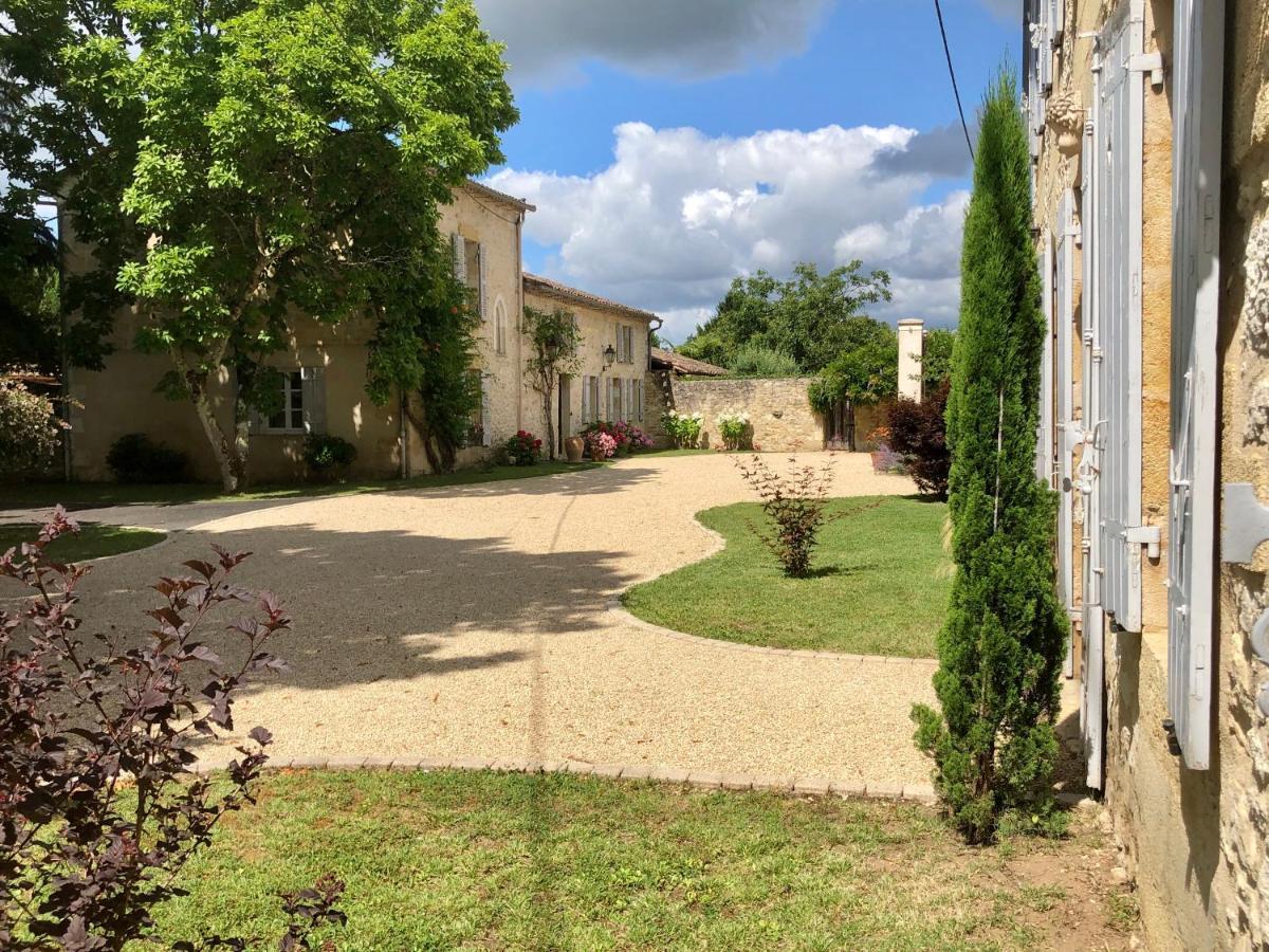 Saint-Seurin-de-Prats Domaine Des Monges Bed & Breakfast エクステリア 写真